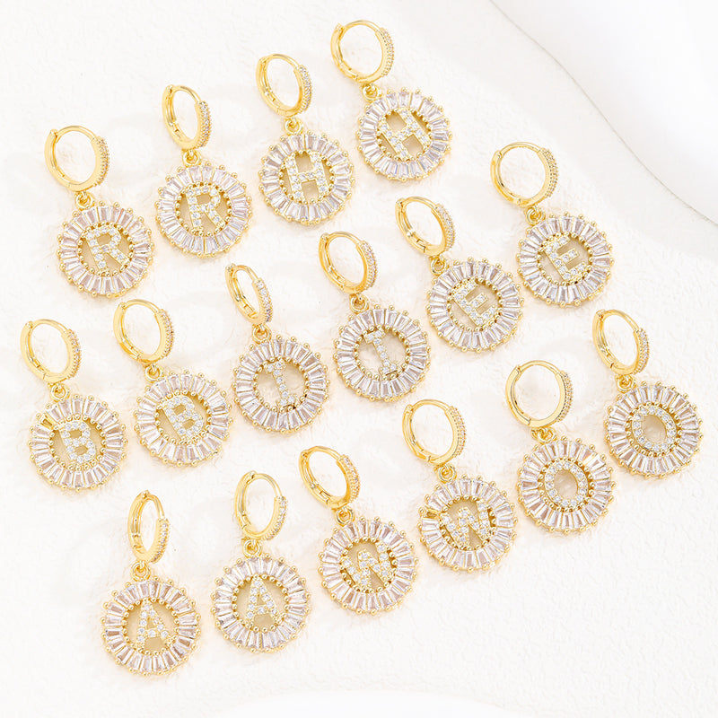 Cristal Sugar Letter Zircon Ear Studs 26 letras em inglês Clipe de orelha de diamante completo