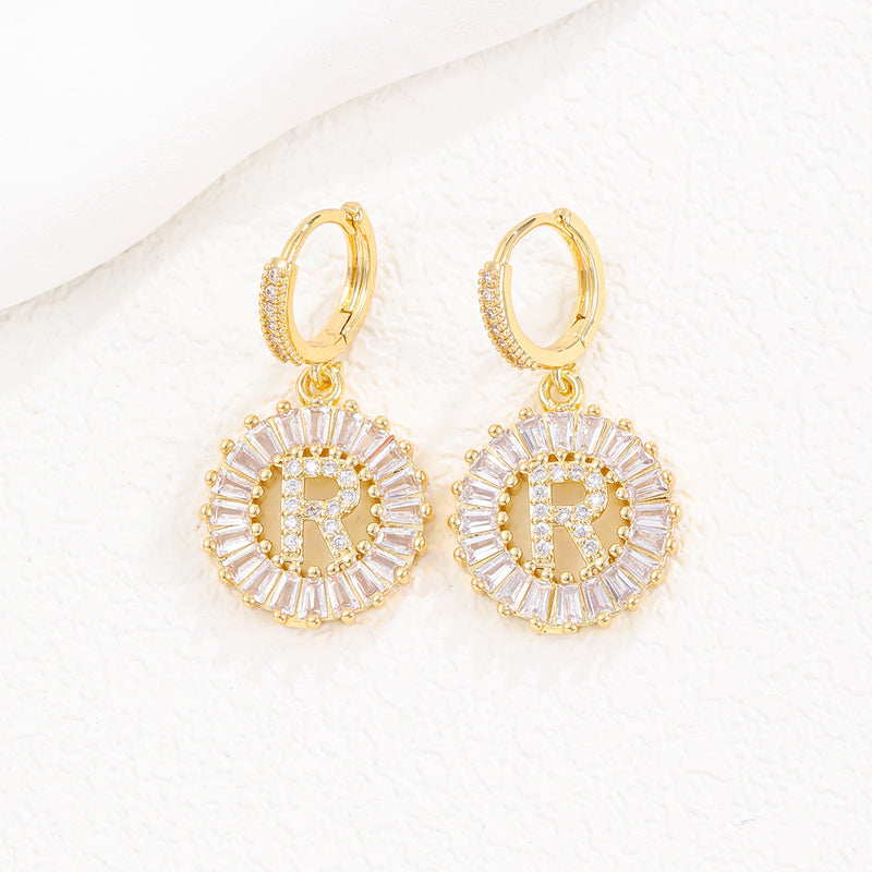 Cristal Sugar Letter Zircon Ear Studs 26 letras em inglês Clipe de orelha de diamante completo