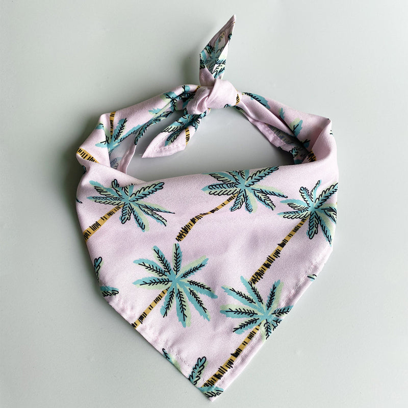 Toalha triangular de camada única com padrão de cão e gato