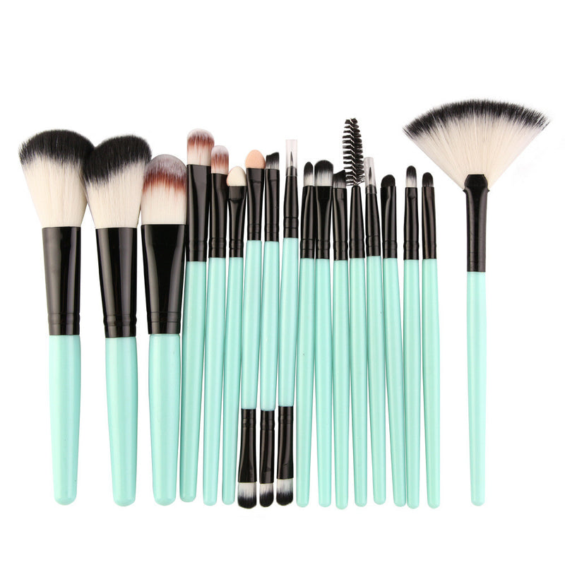 Lidschattenpinsel, Rougepinsel, Lippenpinsel und fächerförmiges Make-up-Pinsel-Set
