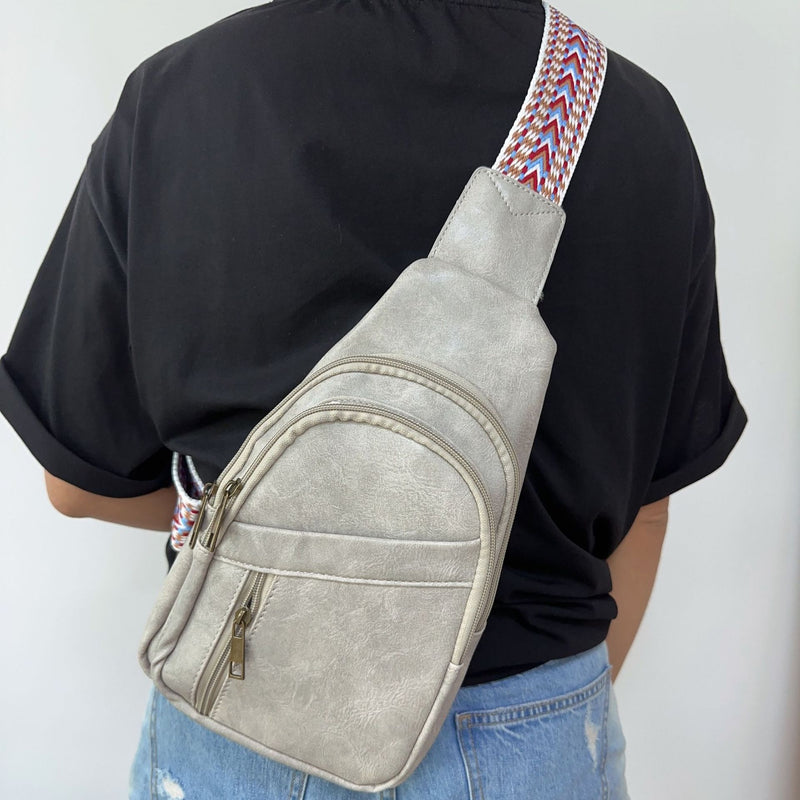 European And American Ladies Casual Fashion Retro Chest Bag