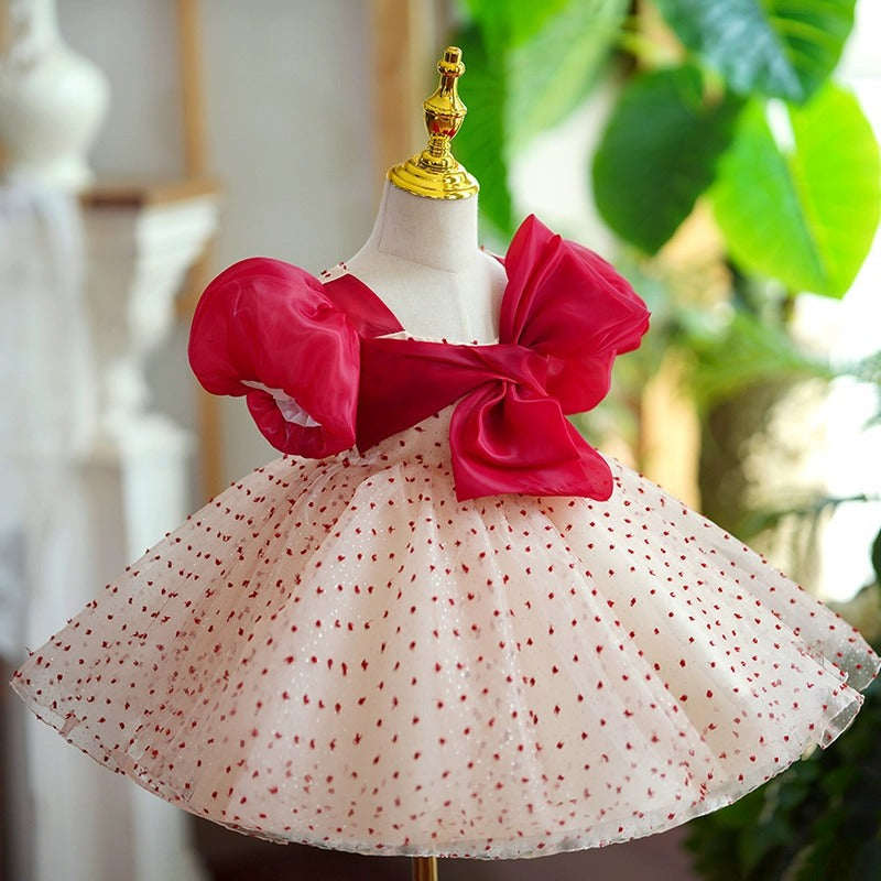 Kleid für den ersten Geburtstag eines Mädchens, Pettiskirt für die „Grab“-Zeremonie