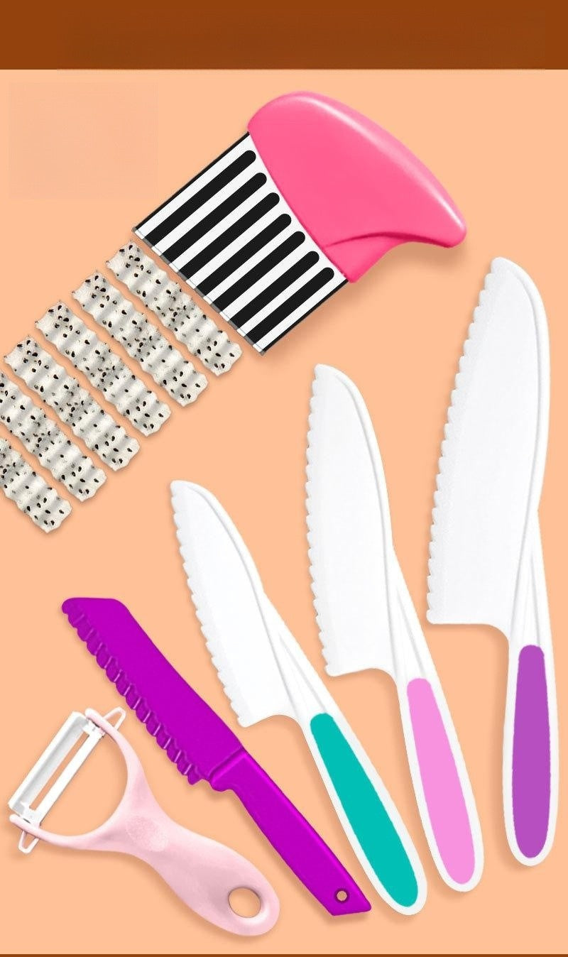 Wave Cutting Board Plastic Fruit Knife Set