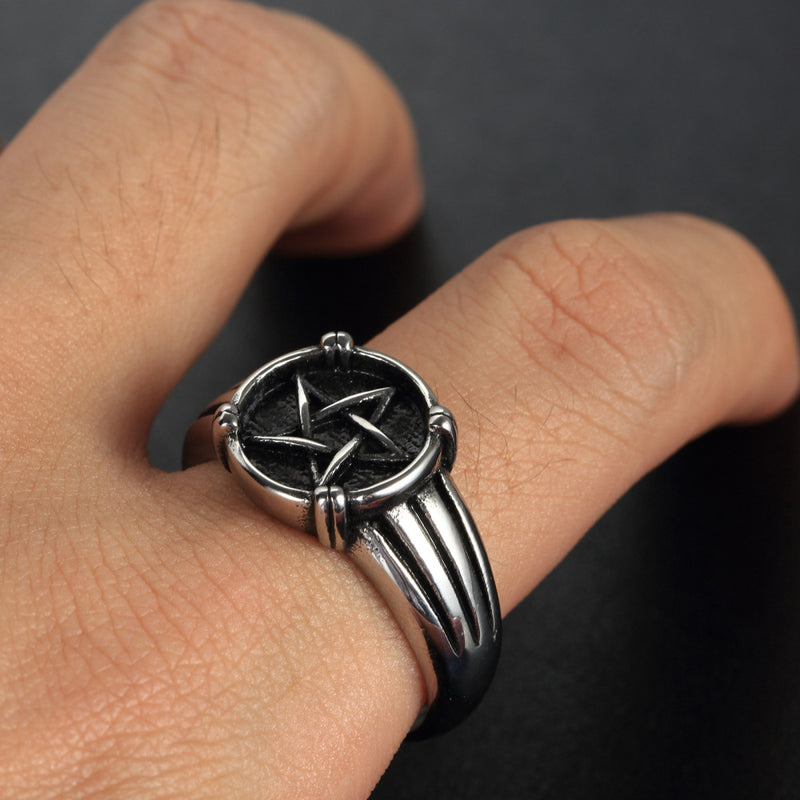 European And American Retro Men's Stainless Steel Pentagram Ring