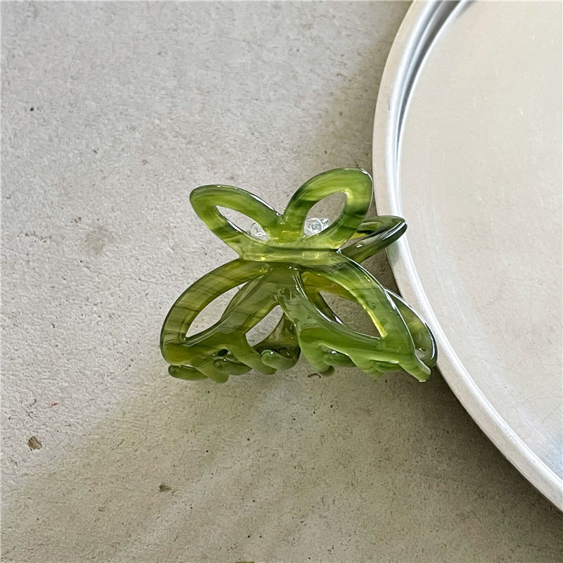 Modische Retro-Schmetterlings-Haarspange in Farbe