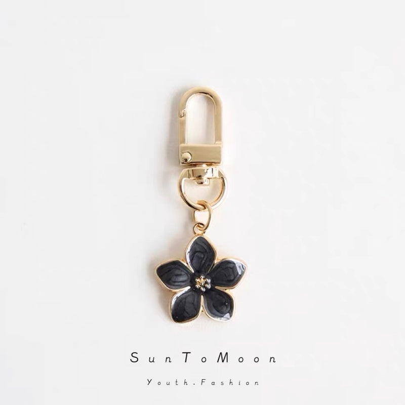 Simple Girl Heart Pear Flower Keychain Japanese Flower Schoolbag Pendant