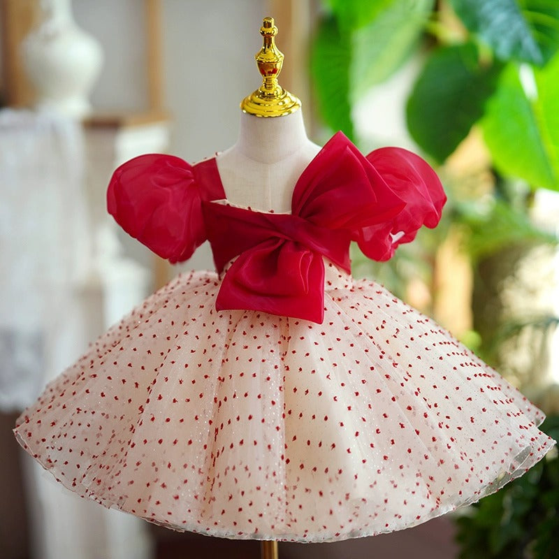 Kleid für den ersten Geburtstag eines Mädchens, Pettiskirt für die „Grab“-Zeremonie