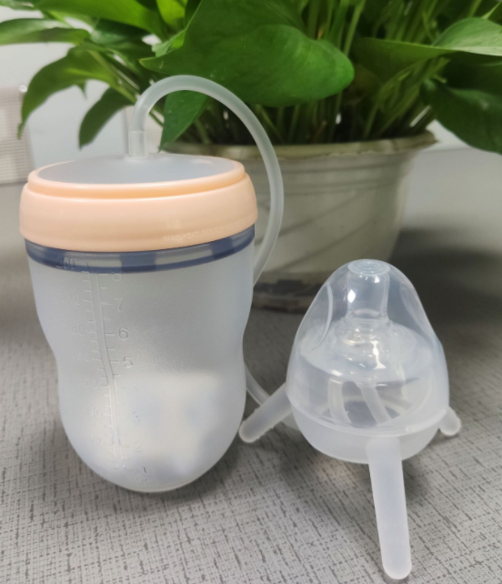 Copo de Treino para Criança em Silicone