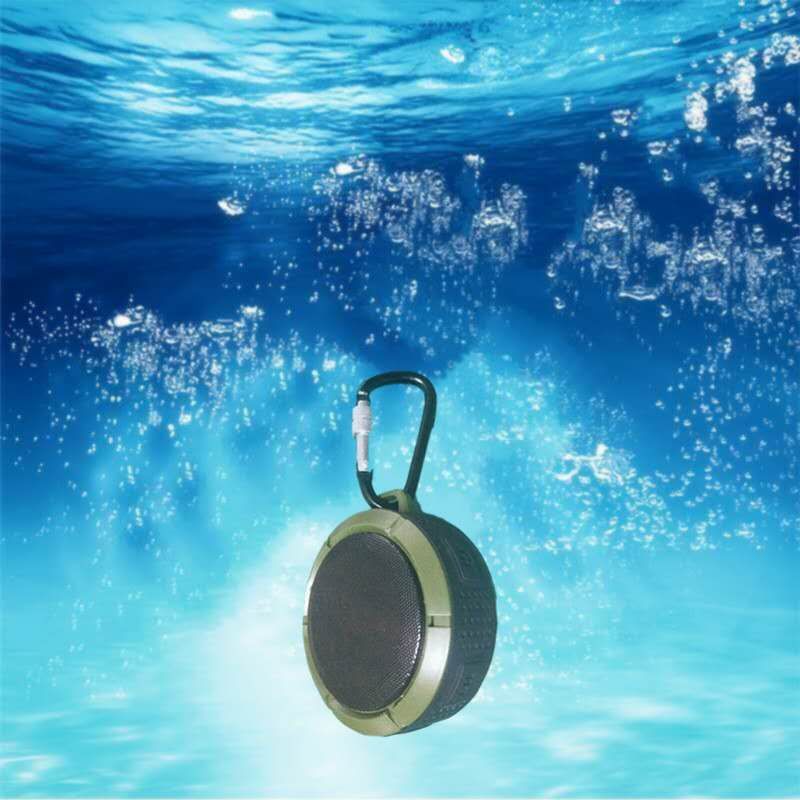 Tragbarer, wasserdichter Bluetooth-Outdoor-Lautsprecher mit Kartenslot