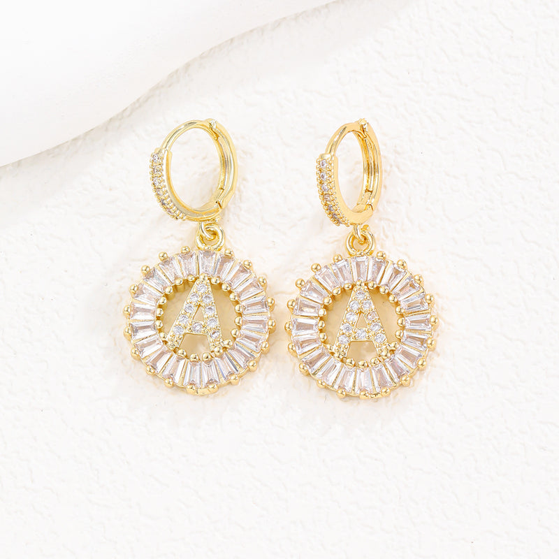 Cristal Sugar Letter Zircon Ear Studs 26 letras em inglês Clipe de orelha de diamante completo