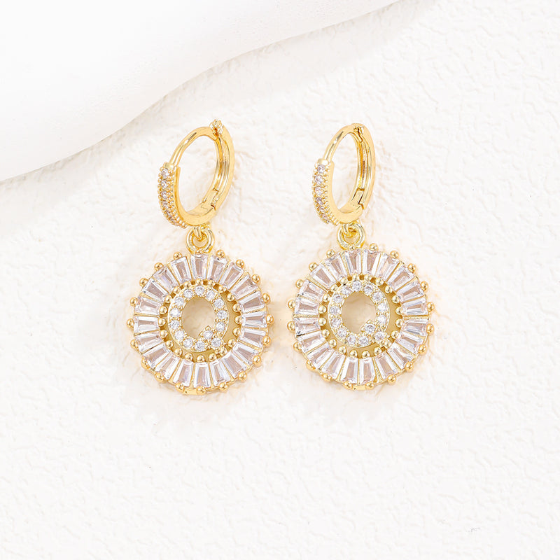 Cristal Sugar Letter Zircon Ear Studs 26 letras em inglês Clipe de orelha de diamante completo