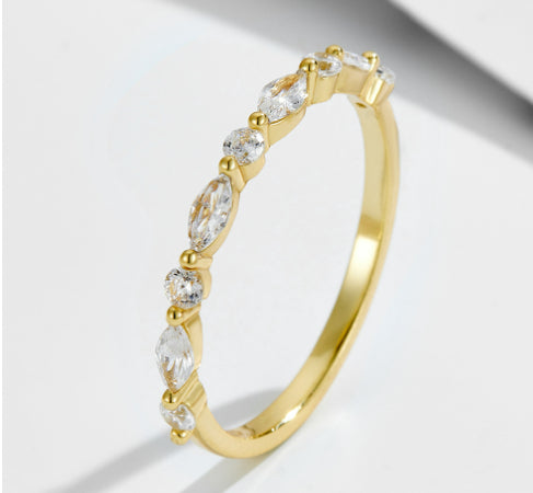 Conjunto de anel de zircônia com corte de flor de gelo super brilhante em prata esterlina S925