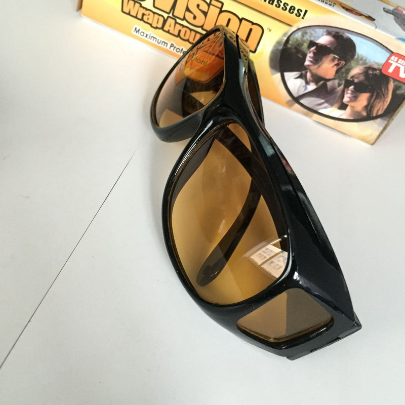 Multifunctional protective sand cover mirror
