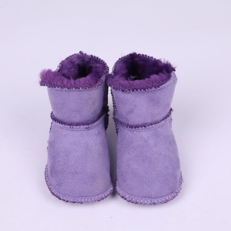 Botas para bebé com interior em pelo e sola macia antiderrapante