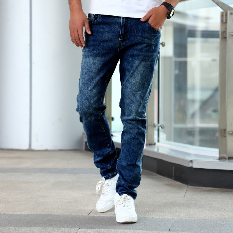 Schmale, elastische Freizeithose für Herren und Jugendliche in Blau