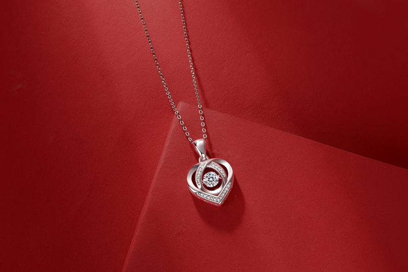 With You In My Heart – Um conjunto de pingente de colar moderno e moderno com Moissanite S925 de alta qualidade, banhado a prata e platina, pode ser testado com uma caneta de diamante