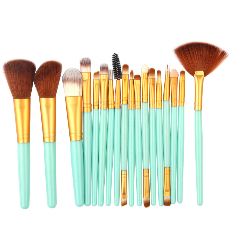 Lidschattenpinsel, Rougepinsel, Lippenpinsel und fächerförmiges Make-up-Pinsel-Set
