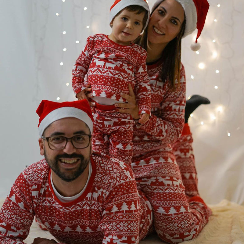 Weihnachts-Partnerlook für Eltern und Kind