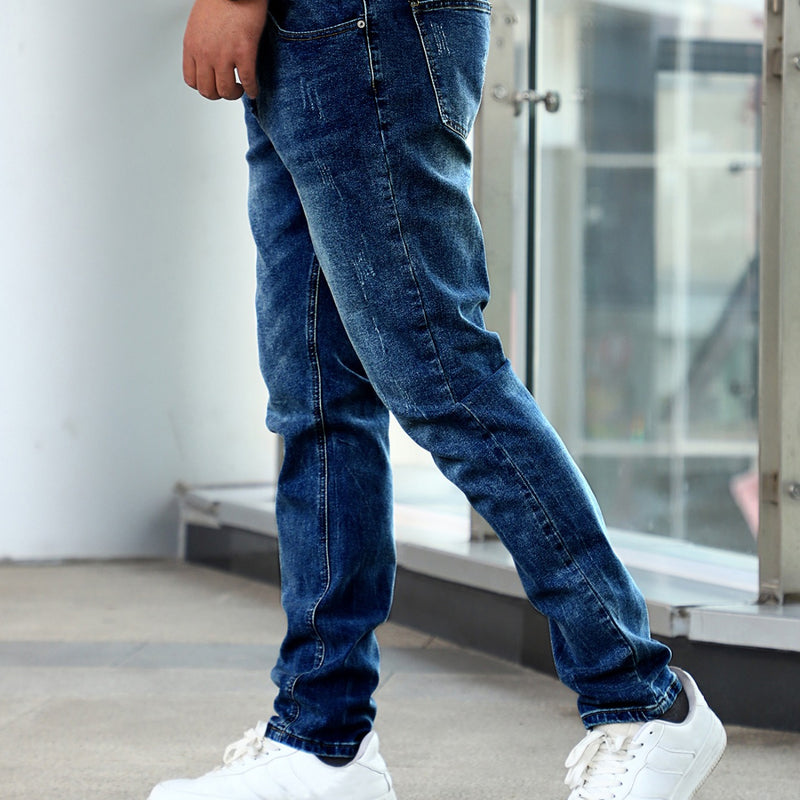 Schmale, elastische Freizeithose für Herren und Jugendliche in Blau