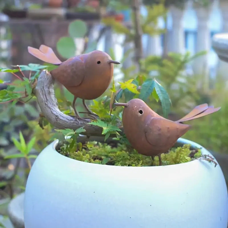 A Pair Of Metal Bird Decorative Ornaments