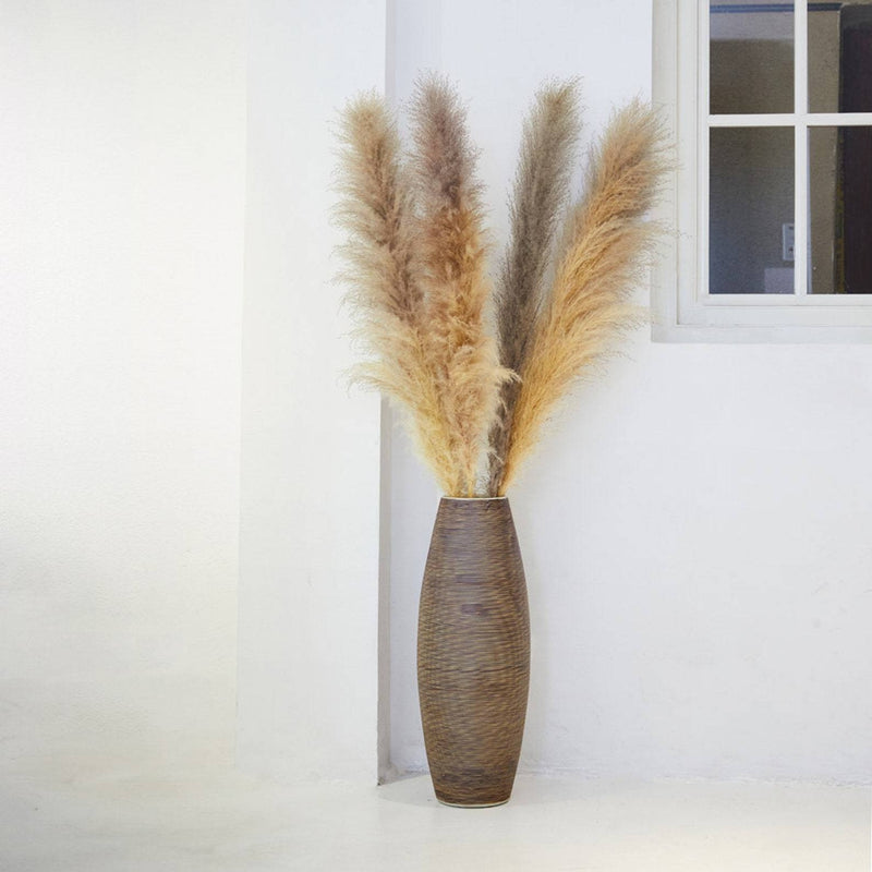 Reed dried flower bouquet