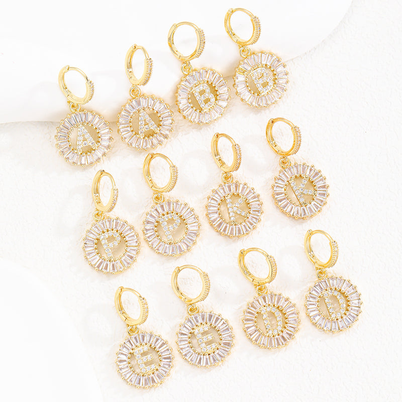 Cristal Sugar Letter Zircon Ear Studs 26 letras em inglês Clipe de orelha de diamante completo