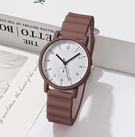Women's New Jelly Color Round Shell Student Silicone Strap Quartz Watch