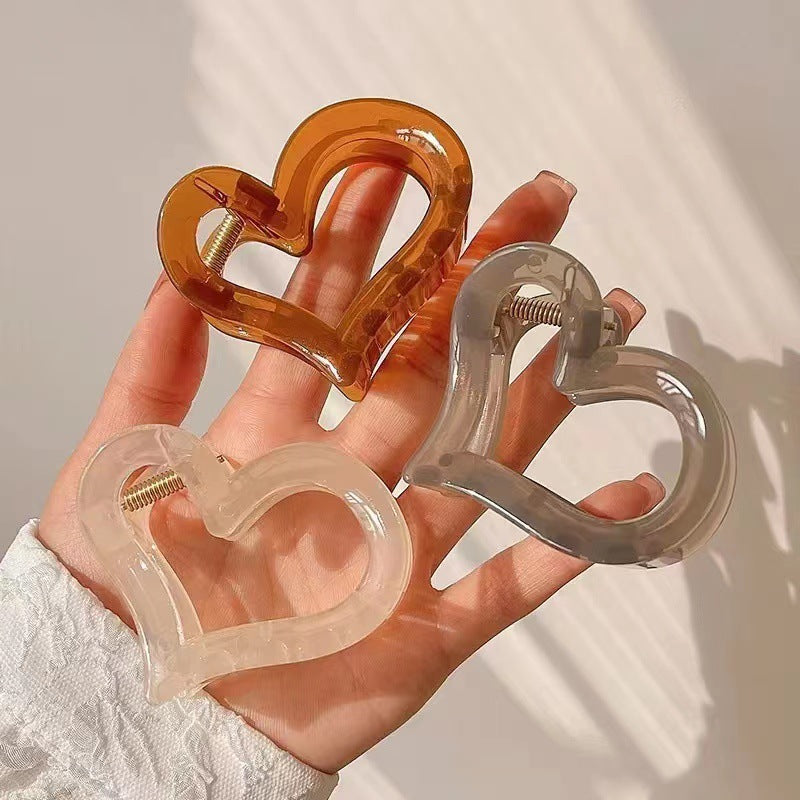 Süße, herzförmige Haarspange für Damen mit Herz-Design am Hinterkopf