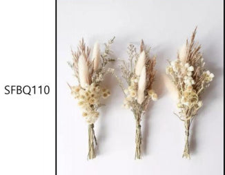 Plant Dried Flowers And Reed Decoration