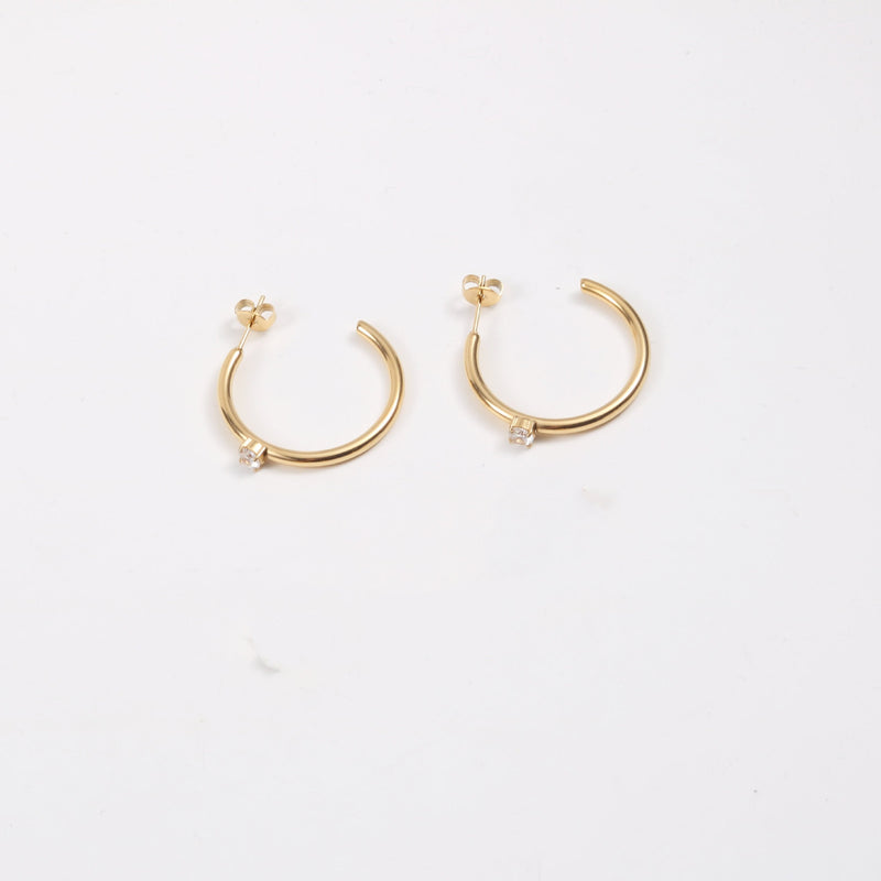 Brincos Fonte C Com Zircão Titânio Aço I Galvanizado Ouro 18K