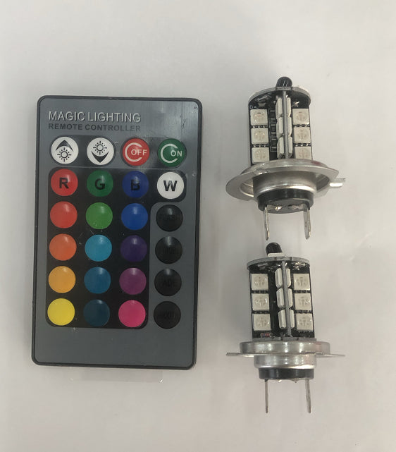 Destaque RGB com luzes de nevoeiro coloridas de controle remoto das luzes de nevoeiro