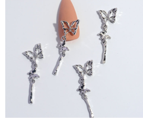 Nagelschmuck Zirkonia-Blume Quastenkette