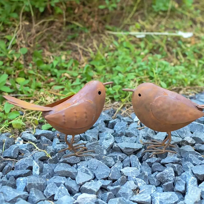 A Pair Of Metal Bird Decorative Ornaments
