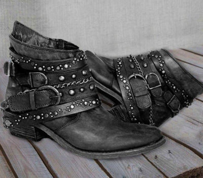 Europäische und amerikanische Stiefeletten mit Nieten in Übergrößen