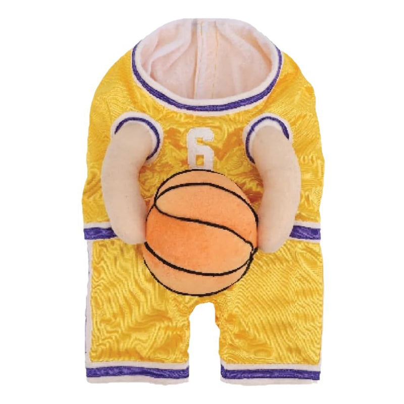 Fato criativo de basquetebol para cão com bola