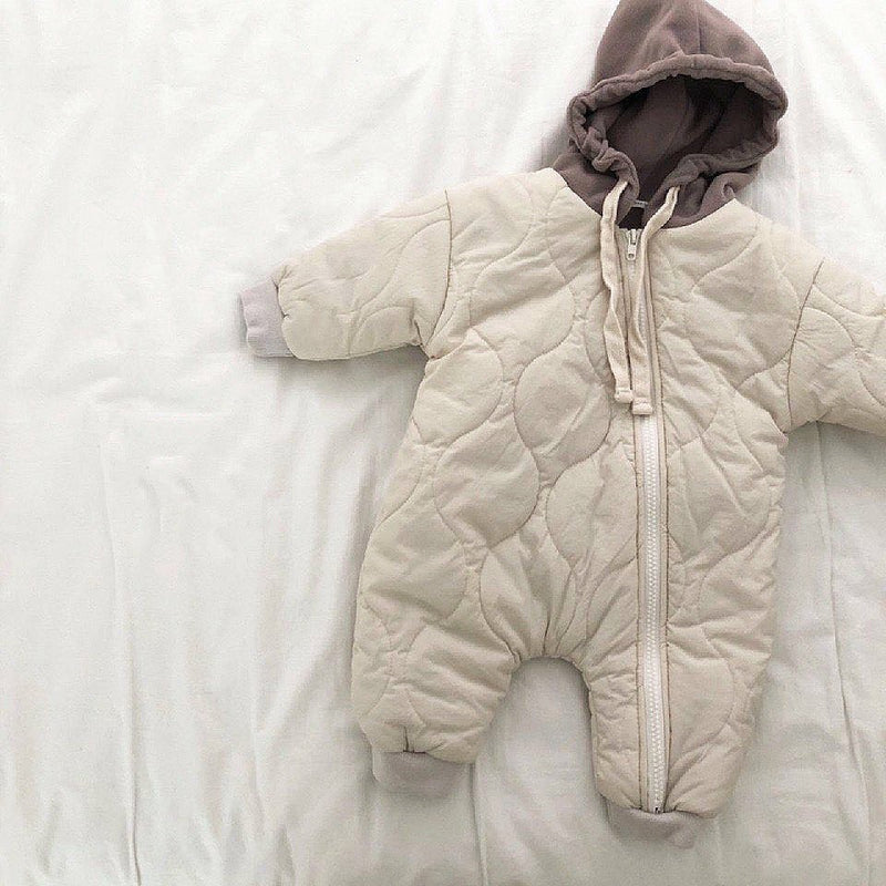 Fato acolchoado para bebé para passeio