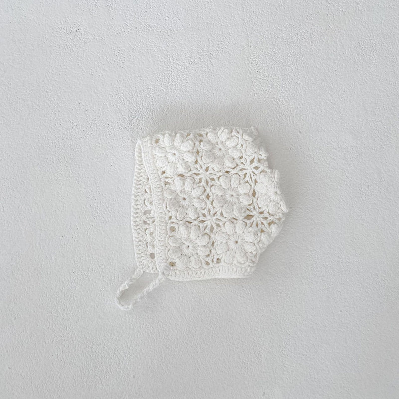 Baby Sweater Romper Solid Color Flower Cutout Strap Knitted Romper Hat