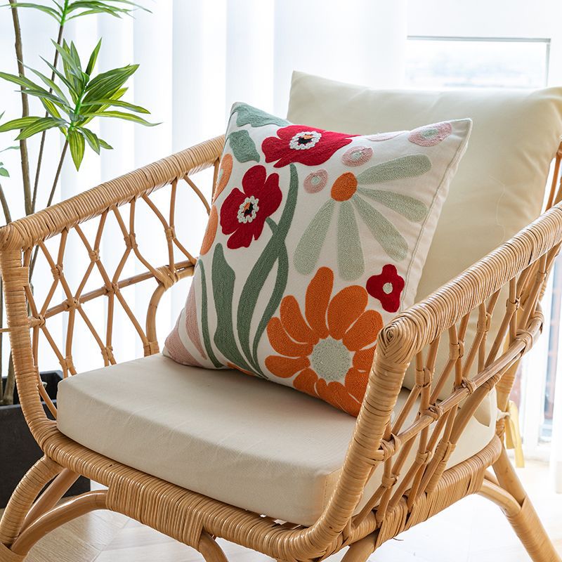 Capa de Almofada com Bordado de Flores em Algodão Puro Estilo Nórdico