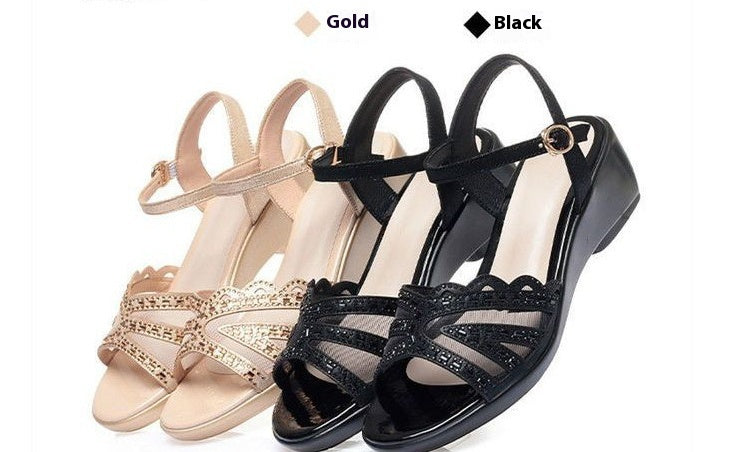 Damen-Sommersandalen mit grobem Keilabsatz und Ein-Riemen-Schnallenverschluss