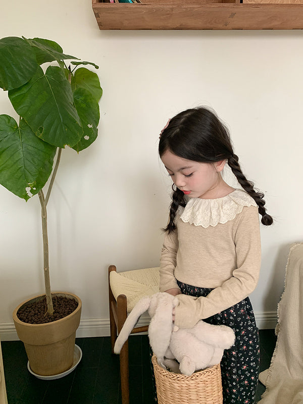Girls' Soft Cashmere Sunken Stripe Lace Collar Bottoming Shirt
