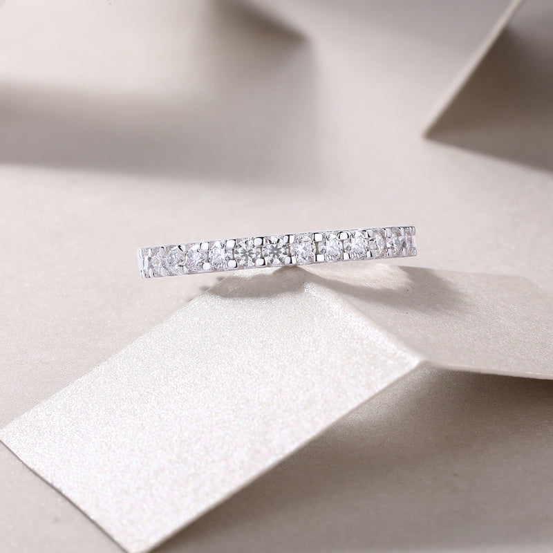 Wish – Ein Ehering-Set mit hochwertigem Moissanit, S925 Silber und platinbeschichtet. Der Ring ist mit einem Diamanttester prüfbar.