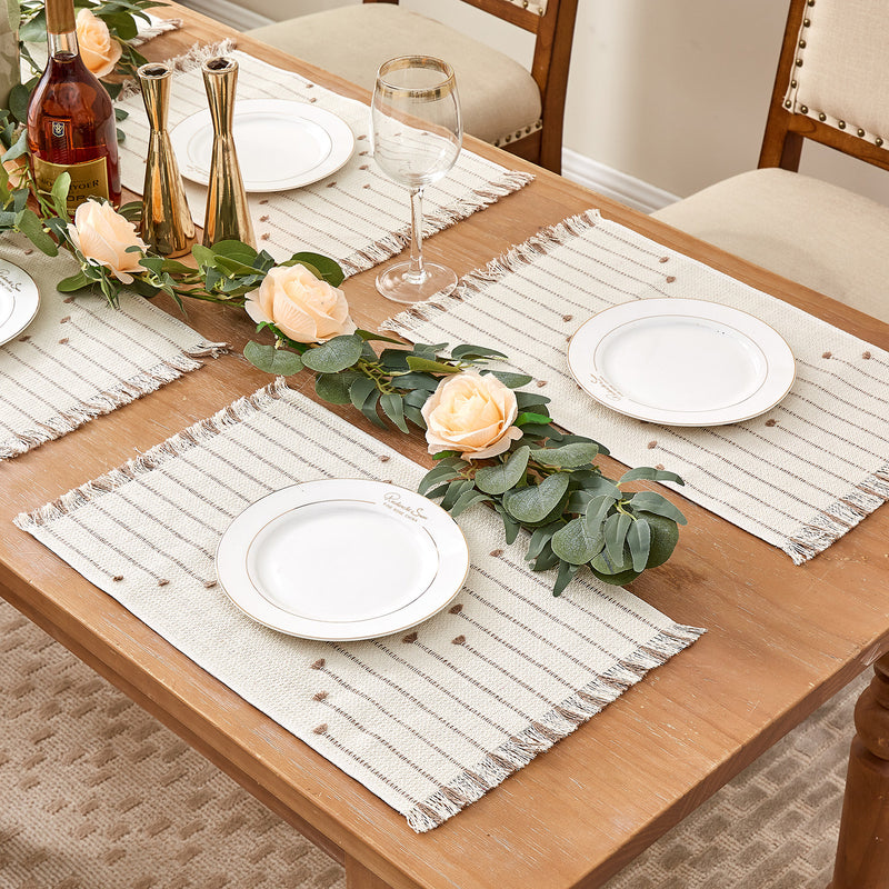 Polyester-cotton Jacquard Cut-out Floral Design Knotted Tassels Rectangular Tablecloth