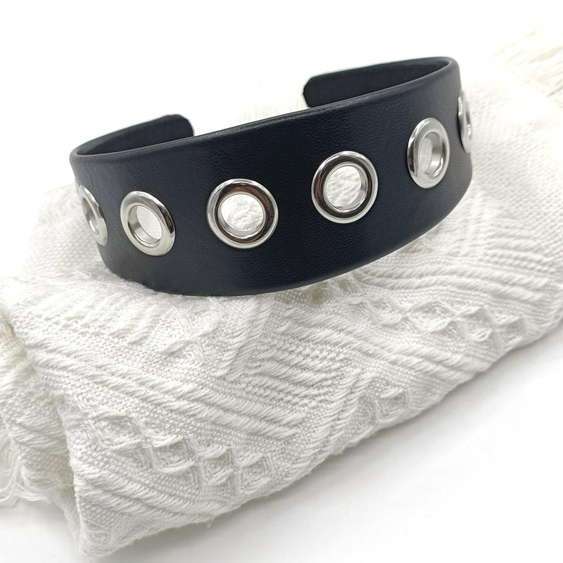 Fashion Large Rivet Punk Style Wide Version Personality Headband