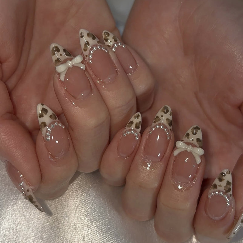 Hot-selling Almond-shaped French Leopard-print Nails With Short Pearl Butterflies