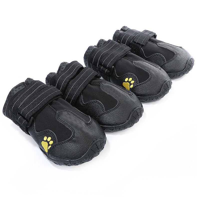 Botas impermeáveis para cão