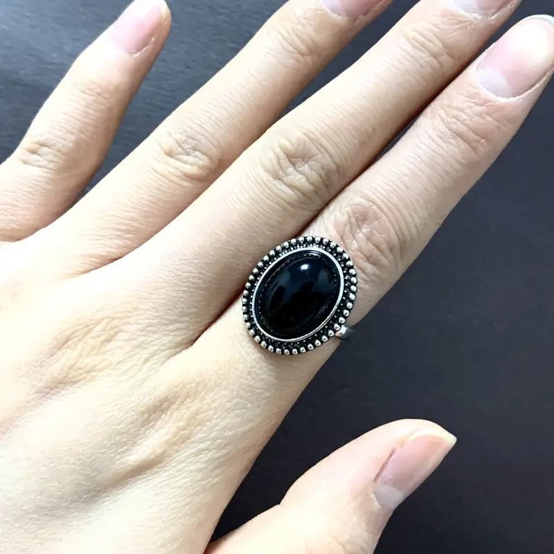 Kreativer, schlichter Retro-Ring für Damen