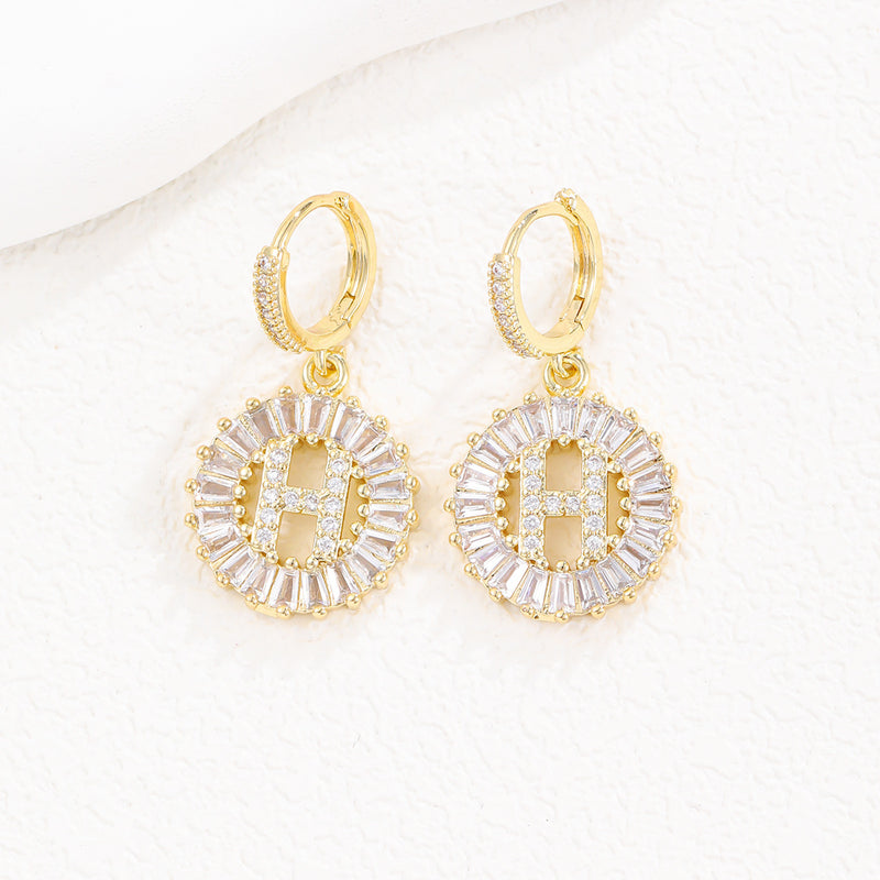 Cristal Sugar Letter Zircon Ear Studs 26 letras em inglês Clipe de orelha de diamante completo