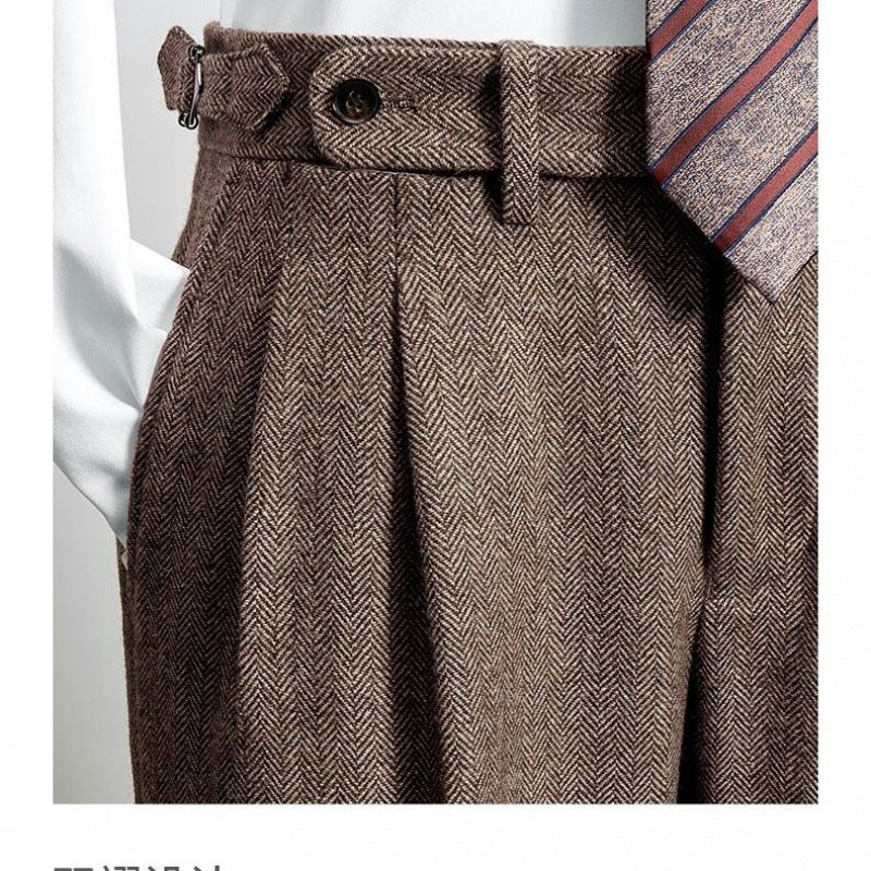 Schmale Tweed-Hose aus Wolle mit Fischgrätmuster