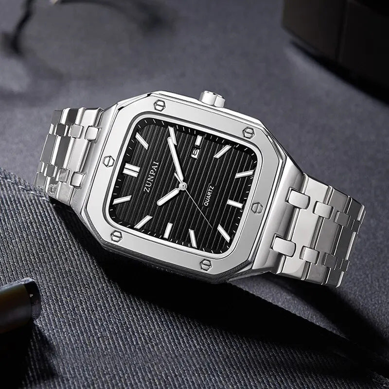 Stilvolle Herrenuhr aus Edelstahl mit quadratischem Gehäuse