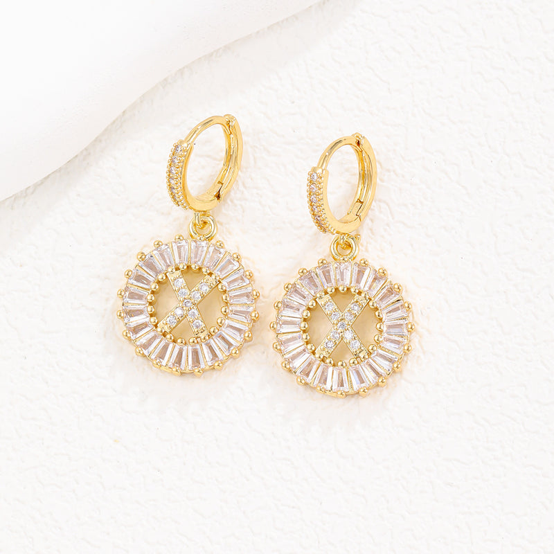 Cristal Sugar Letter Zircon Ear Studs 26 letras em inglês Clipe de orelha de diamante completo